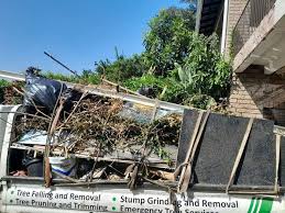 Best Retail Junk Removal  in Tifton, GA